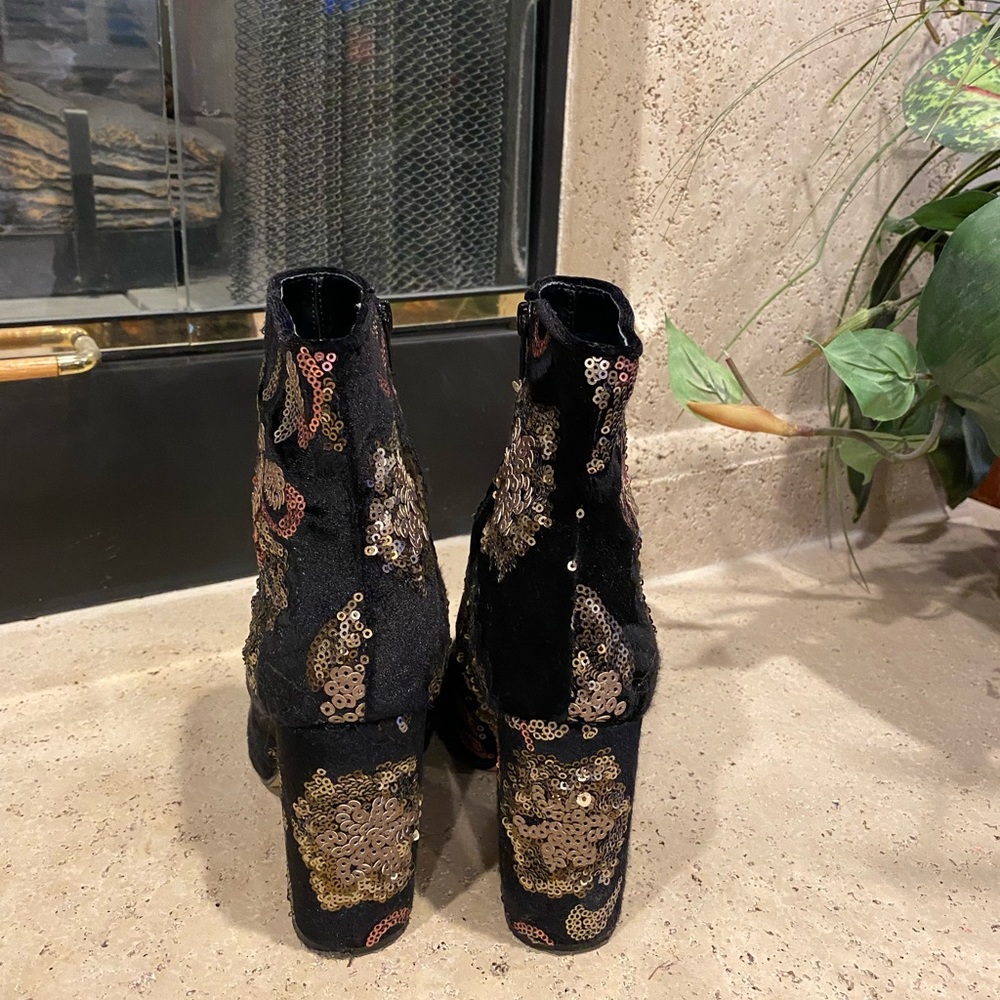 Rare Aldo Show Stopper Boots! - Picture 3 of 4